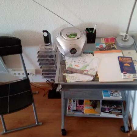 Charmant Appartement Apartment *